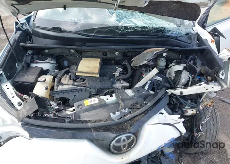 2017 Toyota Rav4 Se z USA, uszkodzony, nr VIN JTMJFREV1HJ710252